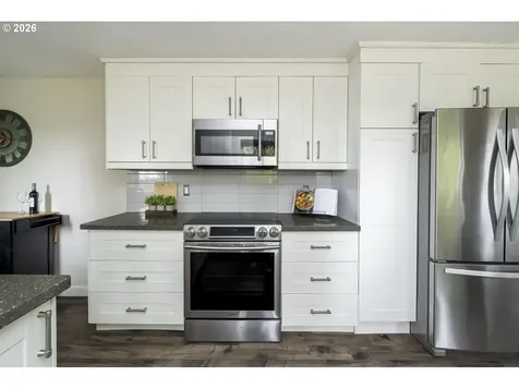 2520 SW Towle Avenue Gresham OR 97080