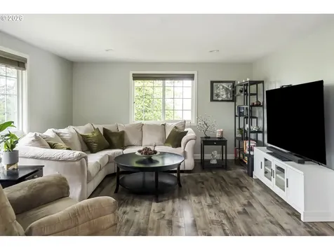 2520 SW Towle Avenue Gresham OR 97080