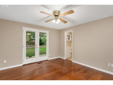 19160 Redwing Court Lake Oswego OR 97035