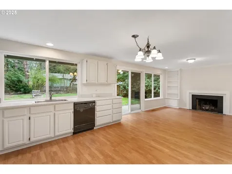 19160 Redwing Court Lake Oswego OR 97035