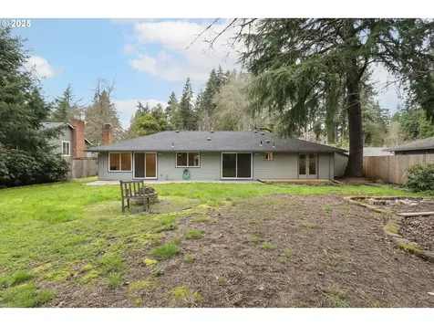 19160 Redwing Court Lake Oswego OR 97035