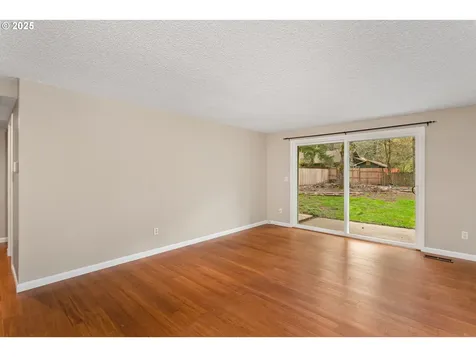 19160 Redwing Court Lake Oswego OR 97035