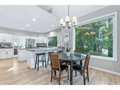 10585 SW 161st Court Beaverton OR 97007