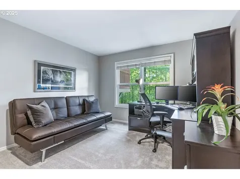 10585 SW 161st Court Beaverton OR 97007
