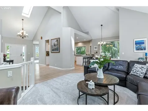 10585 SW 161st Court Beaverton OR 97007