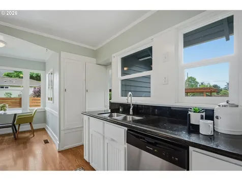 6805 N Michigan Avenue Portland OR 97217