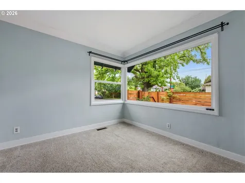 6805 N Michigan Avenue Portland OR 97217