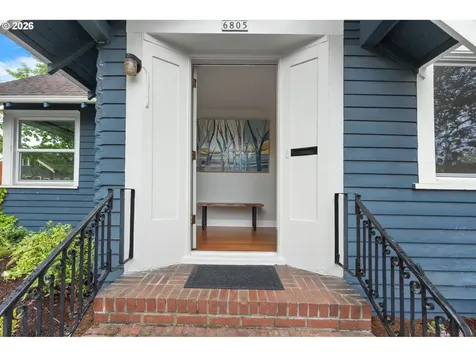 6805 N Michigan Avenue Portland OR 97217