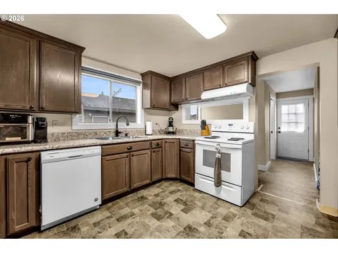 3615 Q Street Vancouver WA 98663