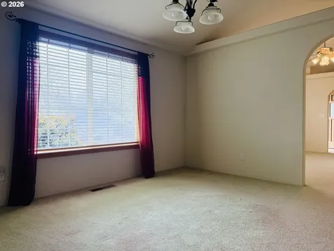 210 Palomino Avenue Roseburg OR 97471