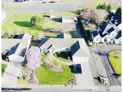 210 Palomino Avenue Roseburg OR 97471