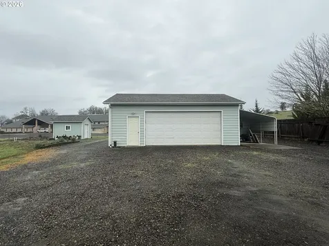 210 Palomino Avenue Roseburg OR 97471