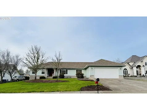 210 Palomino Avenue Roseburg OR 97471