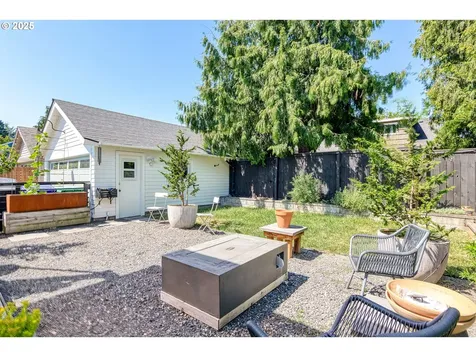 6227 N Denver Avenue Portland OR 97217