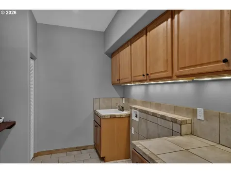 85129 Florence Road Eugene OR 97405
