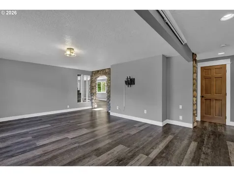85129 Florence Road Eugene OR 97405