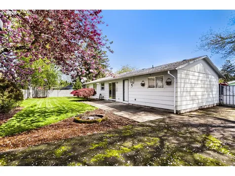 1675 NE Juniper Avenue Gresham OR 97030