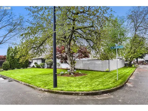 1675 NE Juniper Avenue Gresham OR 97030