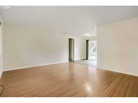 1675 NE Juniper Avenue Gresham OR 97030