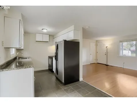 1675 NE Juniper Avenue Gresham OR 97030