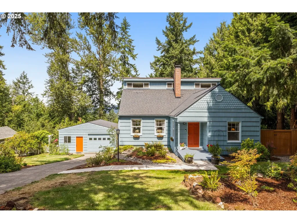 5959 SW Brugger Street Portland OR 97219