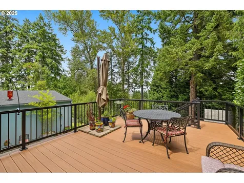 5959 SW Brugger Street Portland OR 97219