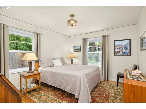 5959 SW Brugger Street Portland OR 97219
