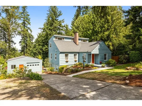 5959 SW Brugger Street Portland OR 97219