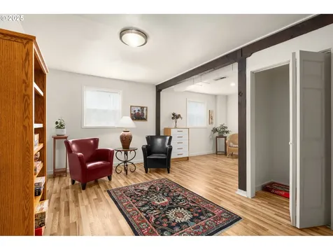 5959 SW Brugger Street Portland OR 97219