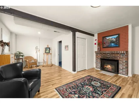 5959 SW Brugger Street Portland OR 97219