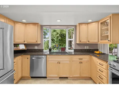 5959 SW Brugger Street Portland OR 97219