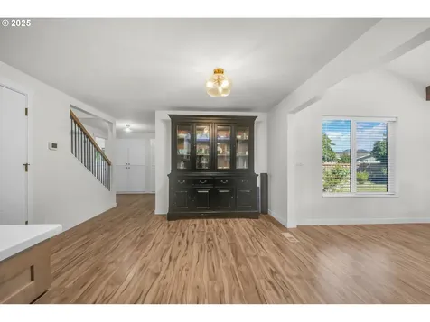 1275 Island Street Springfield OR 97477