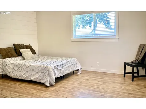 1275 Island Street Springfield OR 97477