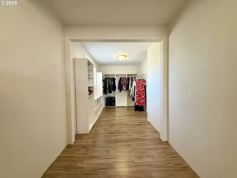 1275 Island Street Springfield OR 97477