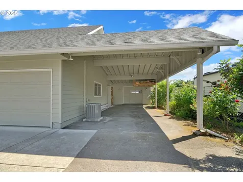 1275 Island Street Springfield OR 97477