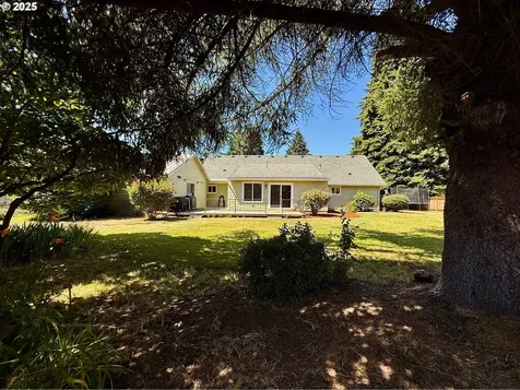 1275 Island Street Springfield OR 97477