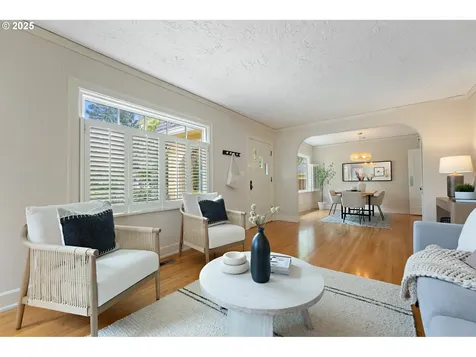 4219 NE 41st Avenue Portland OR 97211