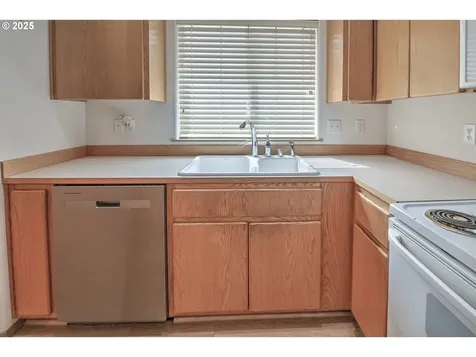 5915 NE 56th Court Vancouver WA 98661