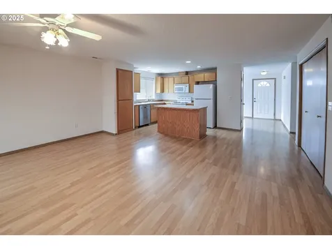 5915 NE 56th Court Vancouver WA 98661