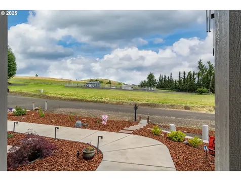 120 Sundance Court Roseburg OR 97471