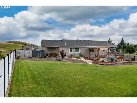 120 Sundance Court Roseburg OR 97471
