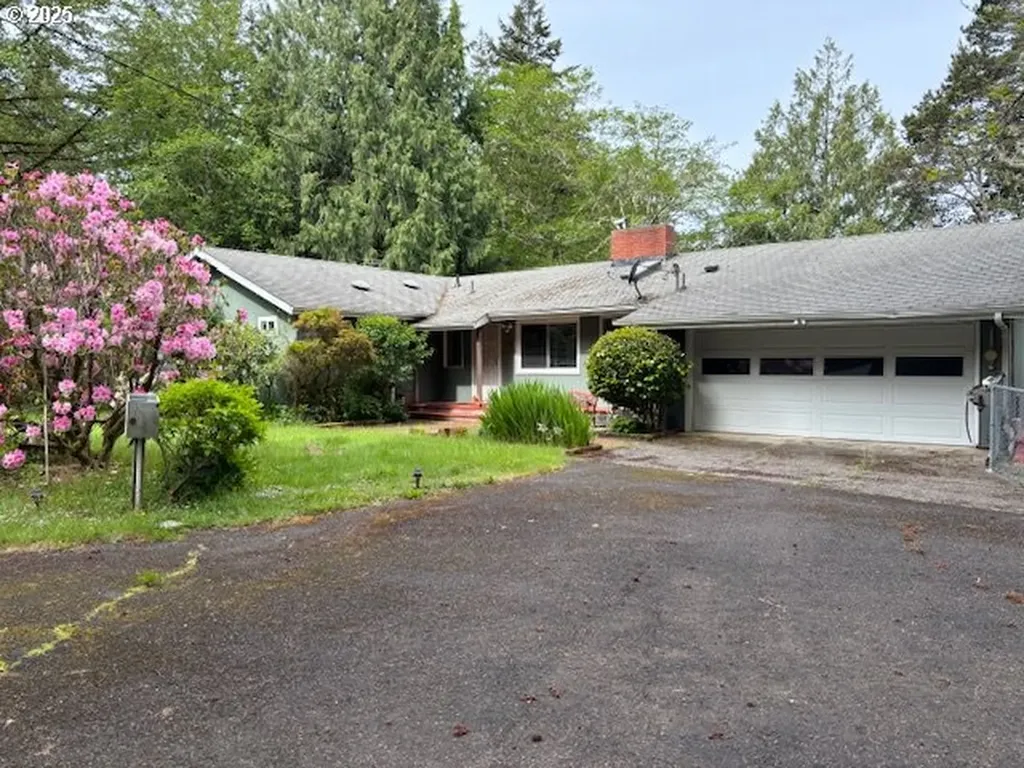 89384 Sutton Lake Road Florence OR 97439