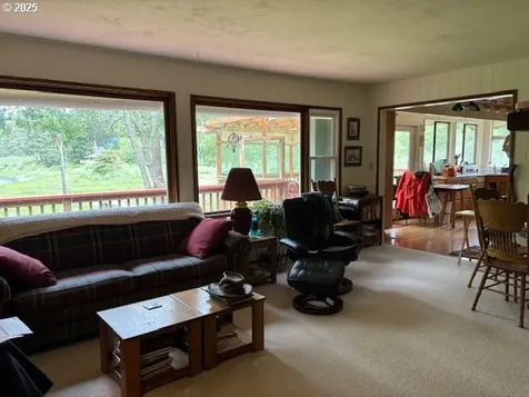 89384 Sutton Lake Road Florence OR 97439