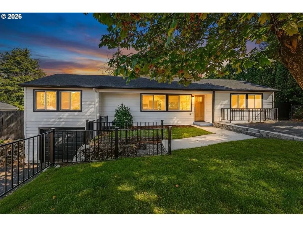 142 NE 128th Avenue Portland OR 97230