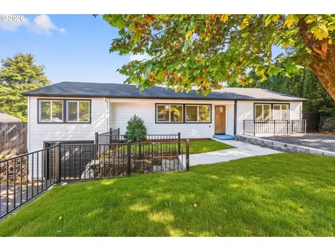 142 NE 128th Avenue Portland OR 97230