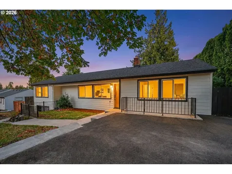 142 NE 128th Avenue Portland OR 97230