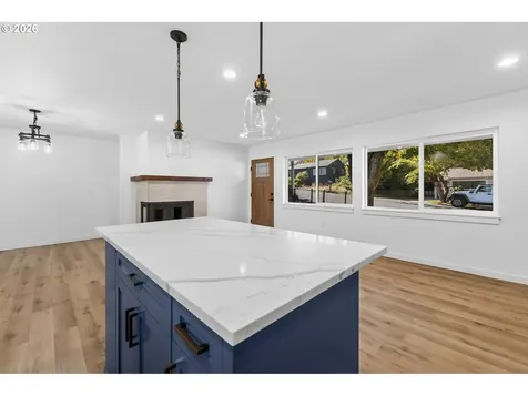 142 NE 128th Avenue Portland OR 97230
