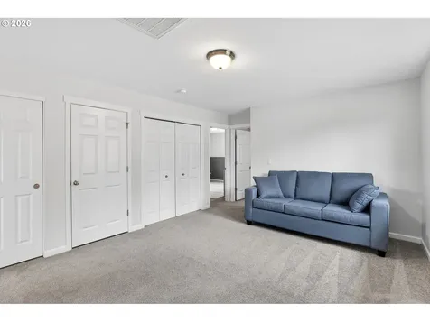 717 NE 382nd Street La Center WA 98629