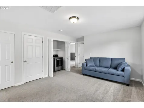 717 NE 382nd Street La Center WA 98629