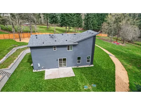 717 NE 382nd Street La Center WA 98629